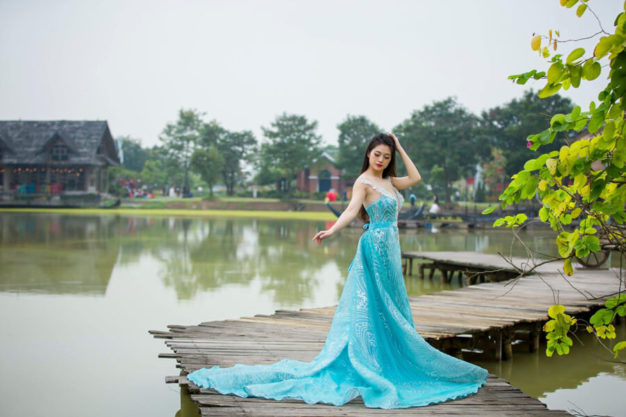 Địa chỉ cho thuê váy dạ hội đẹp tại Hà Nội