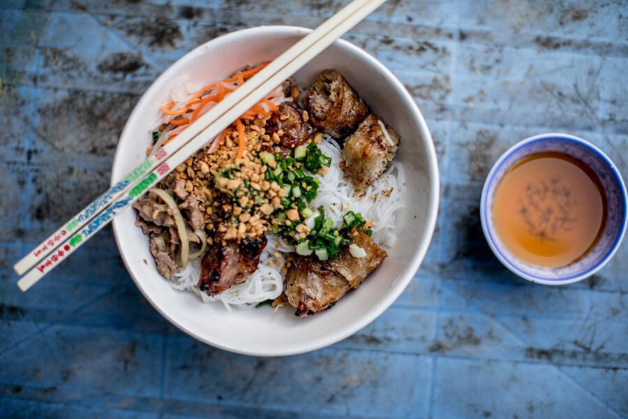 Địa chỉ ăn bún thịt nướng chất lượng ở Hà Nội