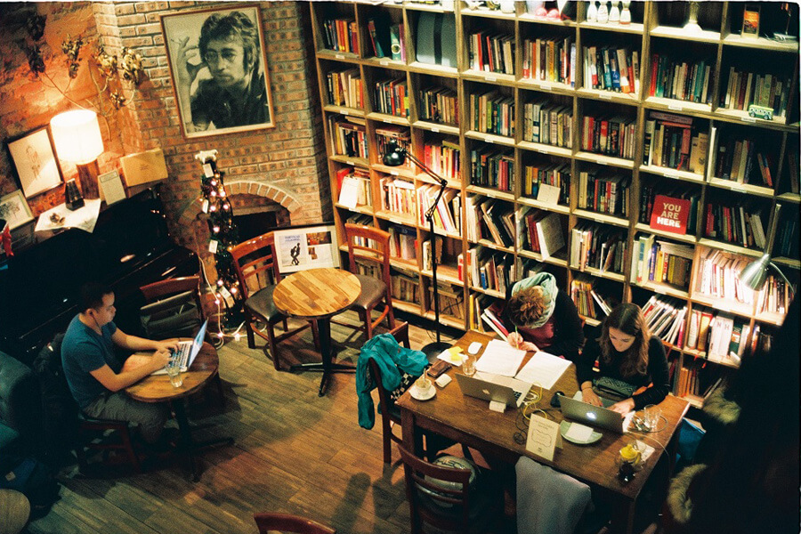 Tiệm cà phê sách được yêu thích tại Hà Nội