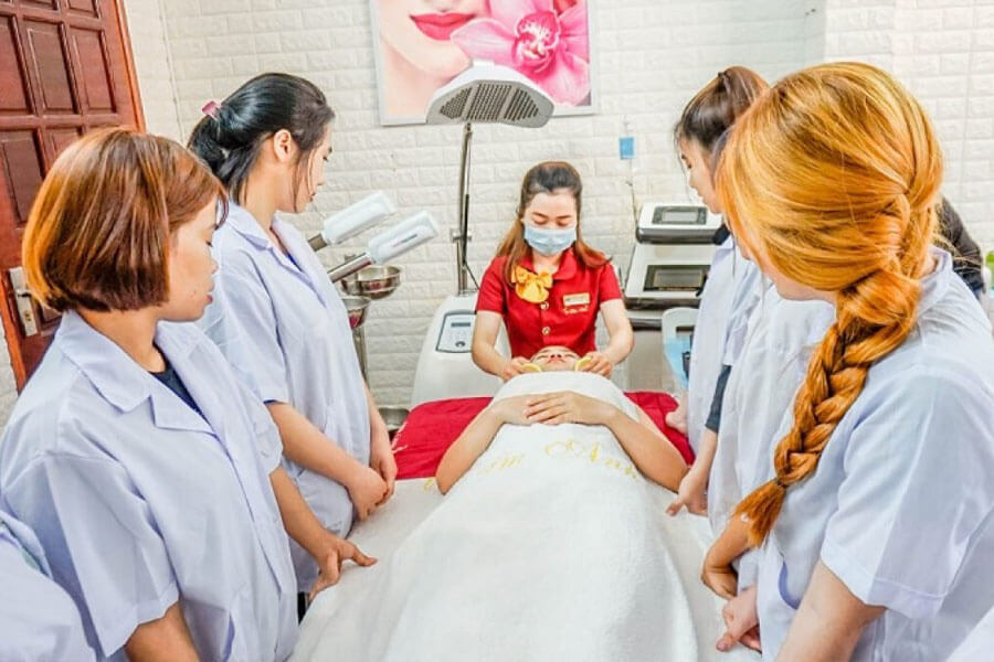 Trung tâm đào tạo nghề spa số 1 tại Hà Nội