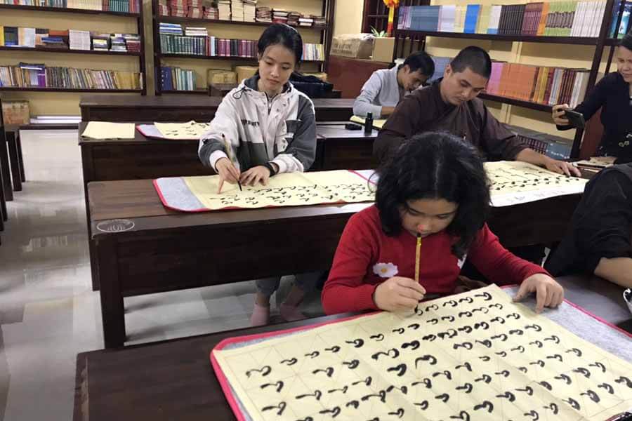 Lớp học thư pháp miễn phí tại Hà Nội