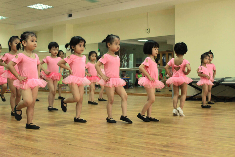 Khóa học múa cơ bản và nâng cao cho bé tại Hà Nội