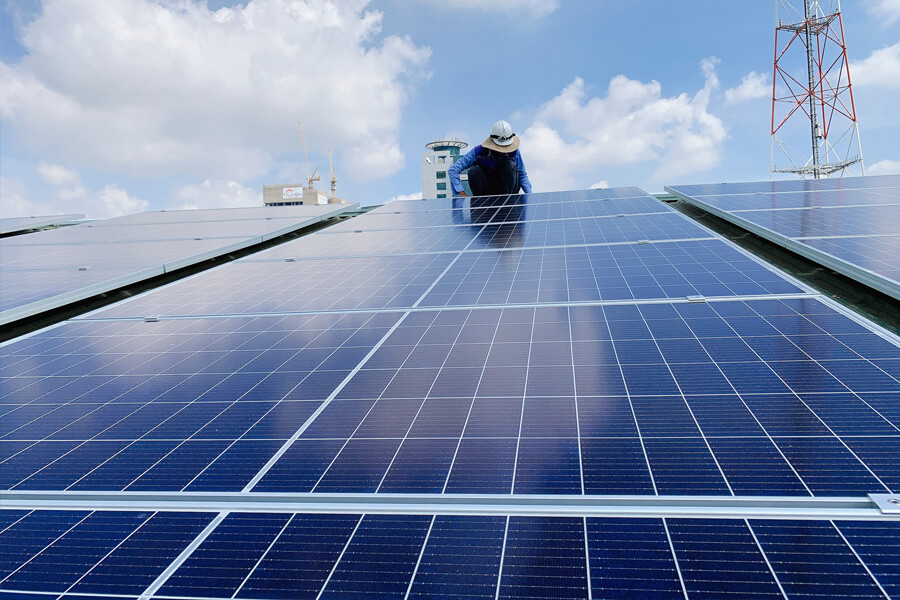 Chuyên cung cấp pin năng lượng mặt trời tại Hà Nội