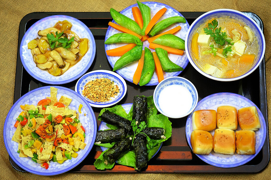 Quán cơm chay ngon nổi tiếng ở Hà Nội