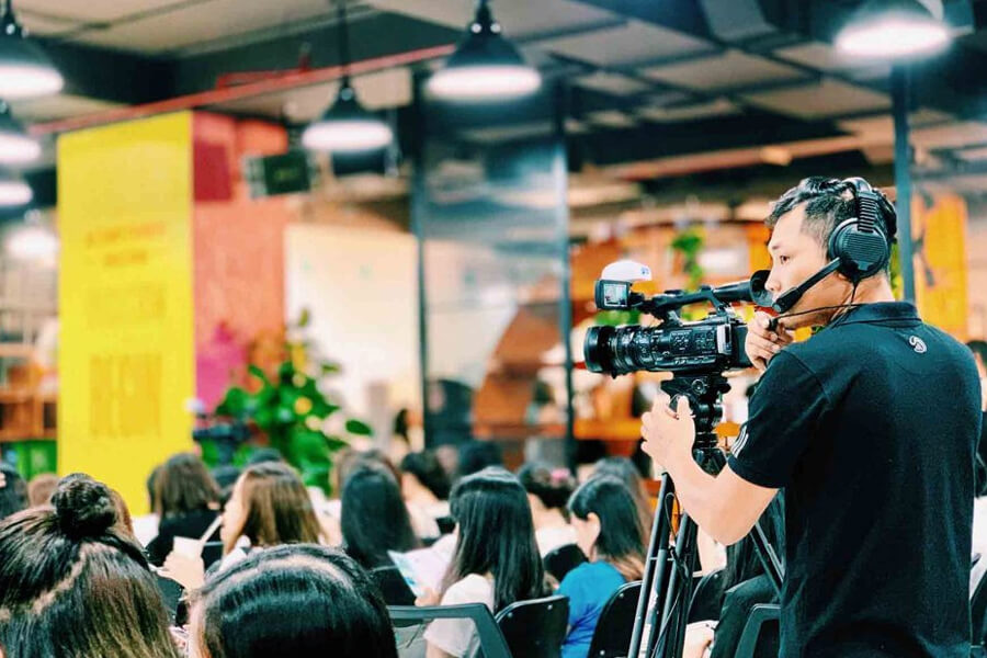 Dịch vụ quay phim chuyên nghiệp tại Hà Nội