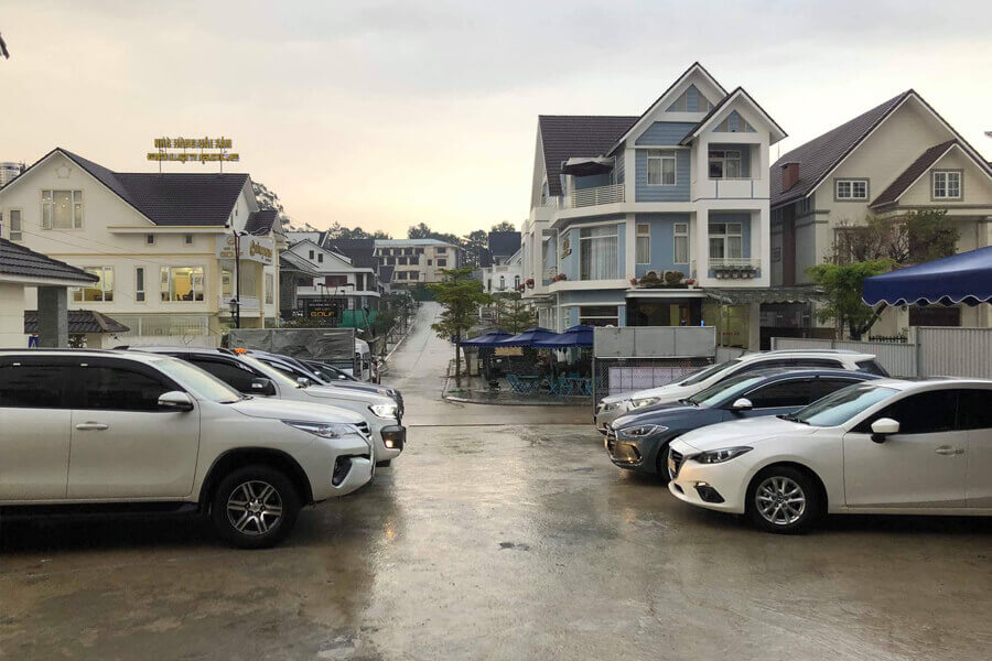 Địa chỉ thuê xe tự lái giá tốt tại Hà Nội