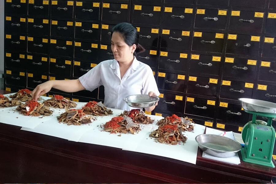 Tiệm thuốc bắc gia truyền tại Hà Nội