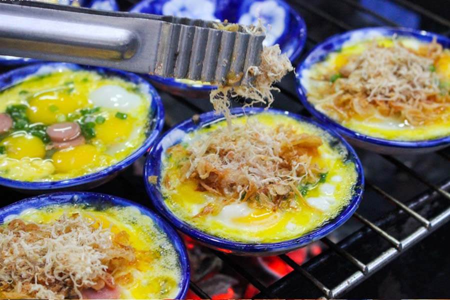 Quán trứng chén nướng hấp dẫn ở Hà Nội