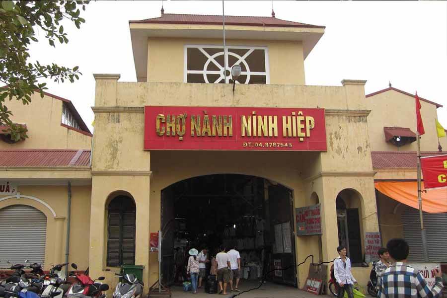 Chợ Ninh Hiệp - Xưởng hàng Quảng Châu giá rẻ tại Hà Nội